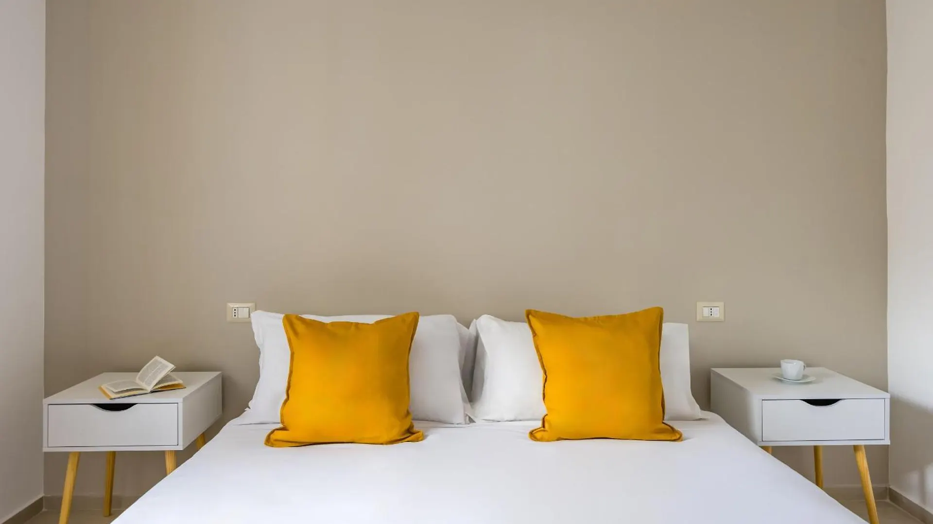 Guest house Montesanto View Rooms By Wonderful Italy Naples Italy