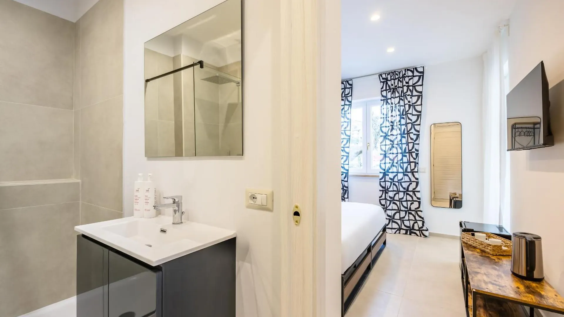 Montesanto View Rooms By Wonderful Italy Νάπολη 0*,